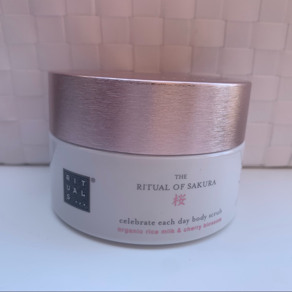 Rituals Sakura Body Scrub
